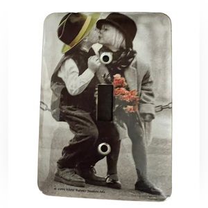NBM Bahner Studios AG Kids Kissing Kim Anderson Light Switch Cover Nostalgia 90s